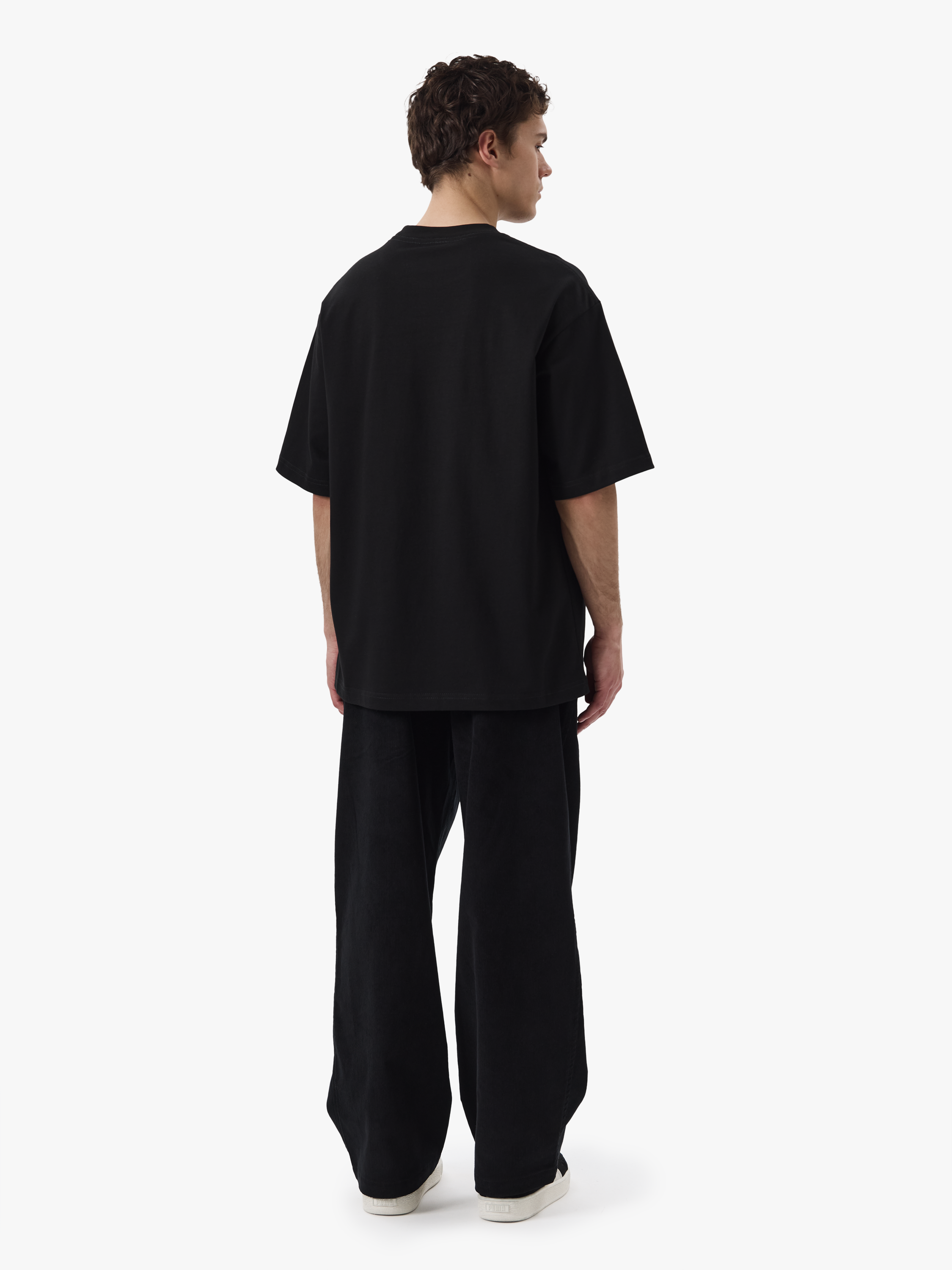 Футболка оверсайз (черный) 230 г