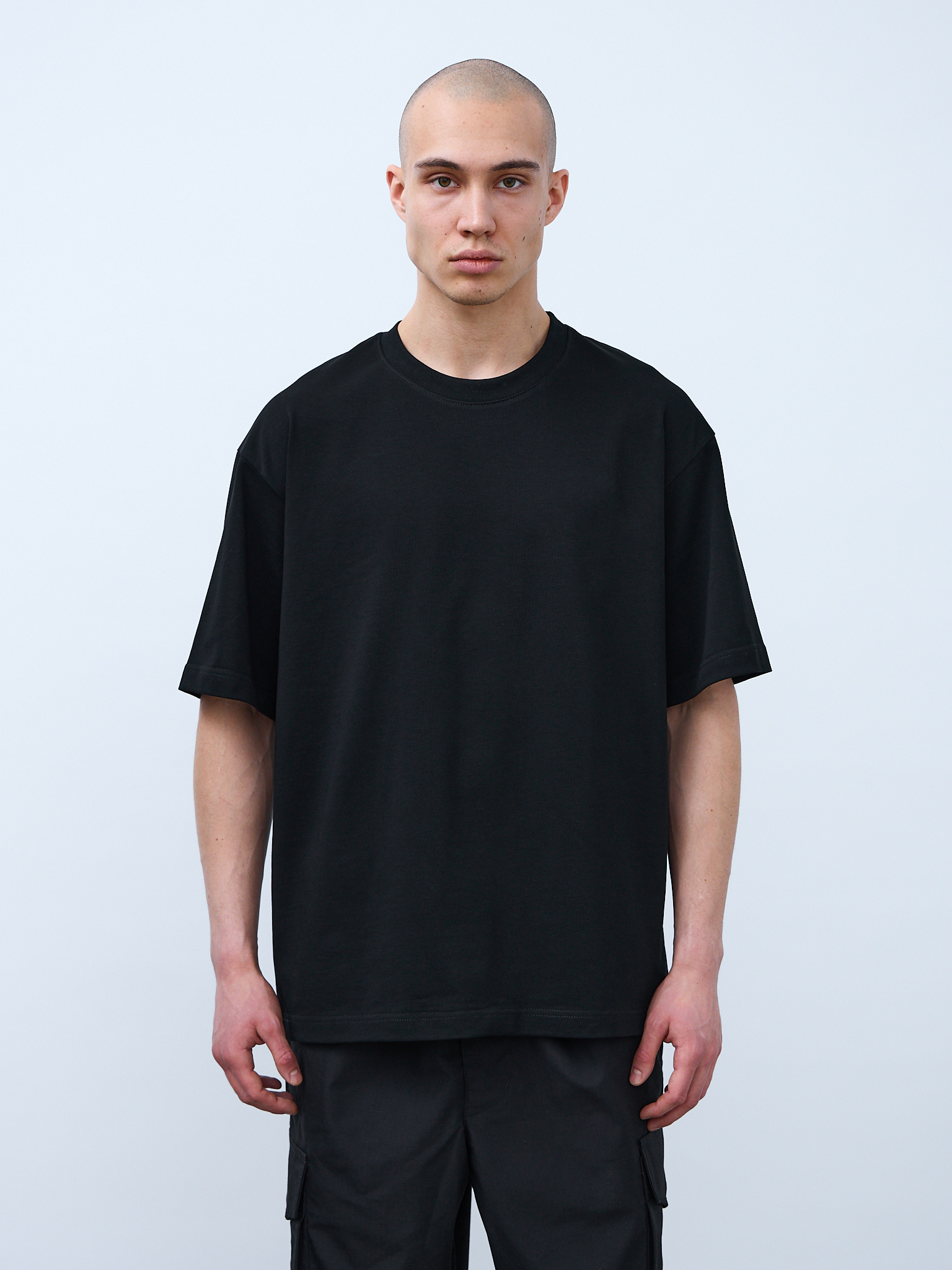 Футболка оверсайз (черный) 230 г